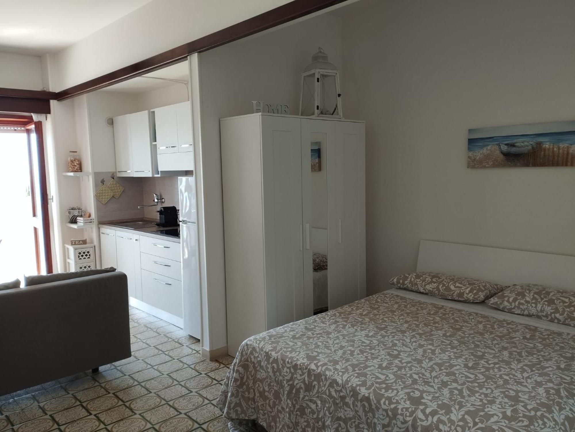 Apartamento La Terrazza Sul Tirreno Nettuno Exterior foto